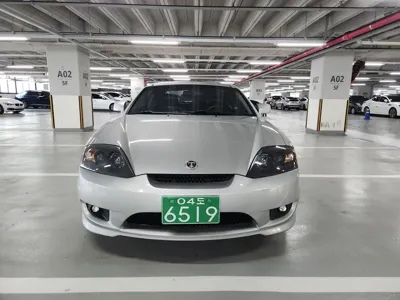 Hyundai Tuscani 2006, 98800 км, за 2279.09 USD