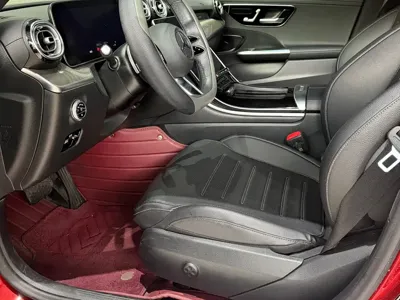 Mercedes-Benz C-Class 2021, 30000 км, за 20570.53 USD