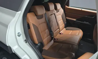 KG_Mobility_Ssangyong Torres 2023, 71809 км, за 12685.83 USD - фото 12
