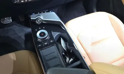 Kia EV6 2024, 11061 км, за 24507.56 USD - фото 9