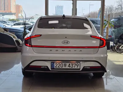 Hyundai Sonata 2023, 83401 км, за 10420.59 USD