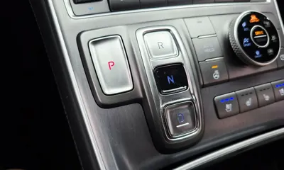 Hyundai Santafe 2021, 47587 км, за 19627.15 USD - фото 9