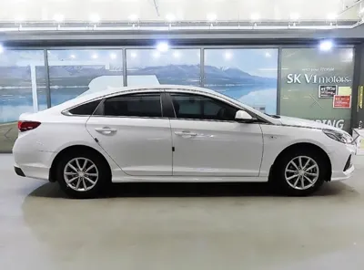 Hyundai Sonata 2018, 223602 км, за 3931.99 USD