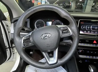Hyundai Sonata 2018, 223602 км, за 3931.99 USD - фото 8
