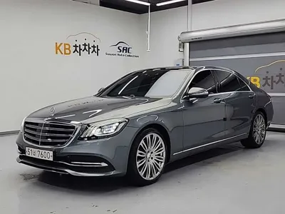 Mercedes-Benz S-Class · 2018 год