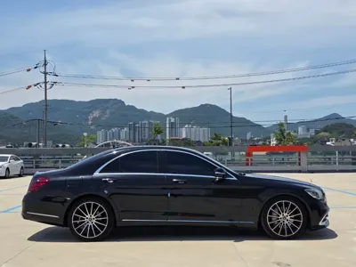 Mercedes-Benz S-Class 2016, 251000 км, за 17839.44 USD