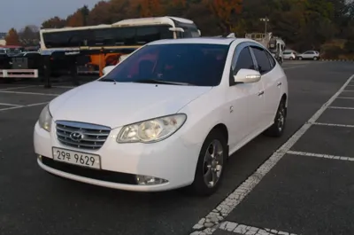 Hyundai Avante · 2009 год