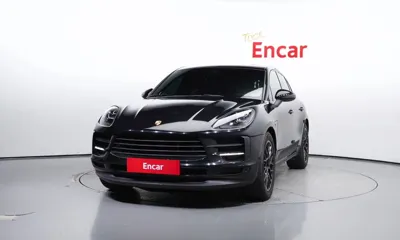 Porsche Macan 2019, 73624 км, за 29492.89 USD