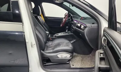 Porsche Macan 2019, 73624 км, за 29492.89 USD - фото 11