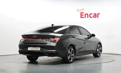 Hyundai Avante 2021, 106540 км, за 8989.96 USD