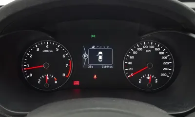 Kia K5 2018, 21644 км, за 9124.33 USD - фото 8