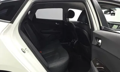 Kia K5 2018, 21644 км, за 9124.33 USD - фото 11