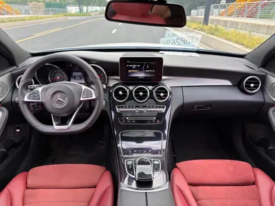 Mercedes-Benz C-Class 2017, 80000 км, за 10520.29 USD
