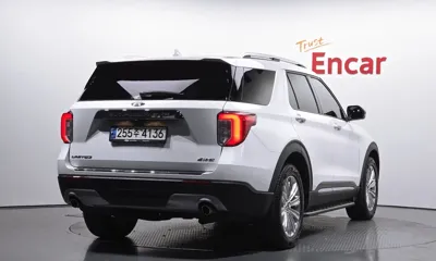 Ford Explorer 2021, 92712 км, за 17406.72 USD