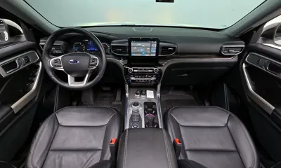 Ford Explorer 2021, 92712 км, за 17406.72 USD - фото 7