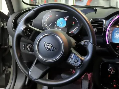 MINI Clubman 2022, 42716 км, за 10973.04 USD - фото 8