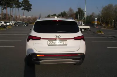 Hyundai Santafe 2021, 62210 км, за 16345.02 USD