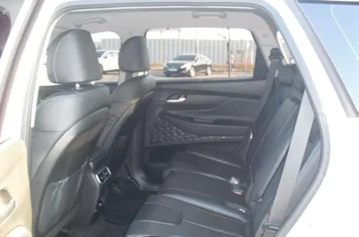 Hyundai Santafe 2021, 62210 км, за 16345.02 USD - фото 7