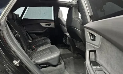 Audi Q8 2025, 6185 км, за 78049.1 USD - фото 11