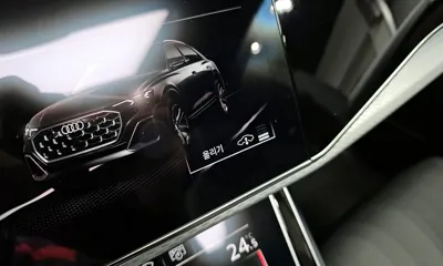 Audi Q8 2025, 6185 км, за 78049.1 USD - фото 17