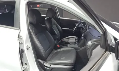 Hyundai Kona 2018, 139810 км, за 6892.48 USD - фото 10