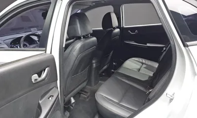 Hyundai Kona 2018, 139810 км, за 6892.48 USD - фото 12
