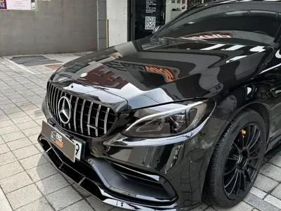 Mercedes-Benz C-Class 2017, 152000 км, за 13128.53 USD