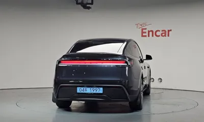 Tesla Model Y 2025, 9034 км, за 33550.51 USD