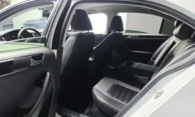 Volkswagen Jetta 2015, 93028 км, за 4232.6 USD - фото 11