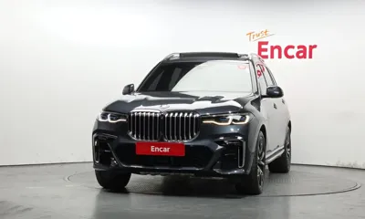 BMW X7 2022, 102771 км, за 45884.21 USD