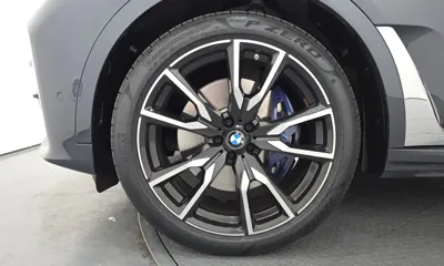 BMW X7 2022, 102771 км, за 45884.21 USD