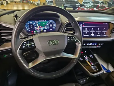Audi Q4 e-tron 2022, 54402 км, за 23322.49 USD - фото 16