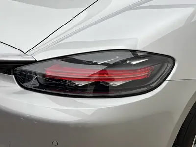 Porsche 718 2017, 38400 км, за 35284.78 USD