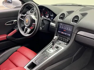 Porsche 718 2017, 38400 км, за 35284.78 USD - фото 6