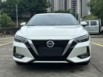 Nissan Sylphy 2023, 42000 км, за 10299.63 USD