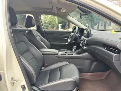 Nissan Sylphy 2023, 42000 км, за 10241.51 USD - фото 7