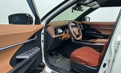 KG_Mobility_Ssangyong Torres 2023, 37222 км, за 16225.15 USD - фото 11