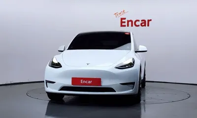 Tesla Model Y 2024, 33196 км, за 33307.34 USD
