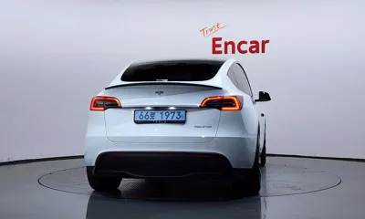 Tesla Model Y 2024, 33196 км, за 33307.34 USD