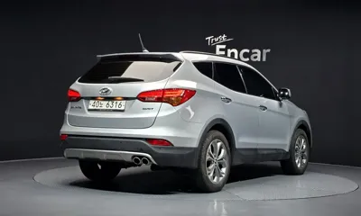 Hyundai Santafe 2014, 121579 км, за 5785.61 USD