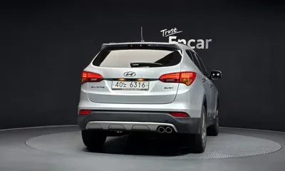 Hyundai Santafe 2014, 121579 км, за 5785.61 USD