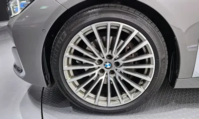 BMW 7-Series 2021, 140429 км, за 30852.04 USD