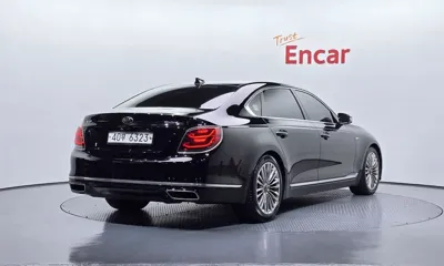 Kia K9 2019, 85637 км, за 15099.33 USD