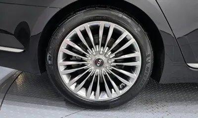 Kia K9 2019, 85637 км, за 15099.33 USD