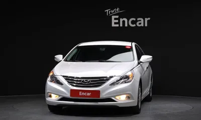 Hyundai Sonata 2012, 129801 км, за 3172.93 USD