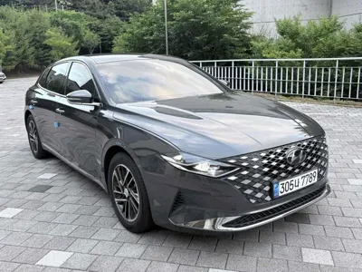 Hyundai Grandeur 2022, 18633 км, за 17109.04 USD