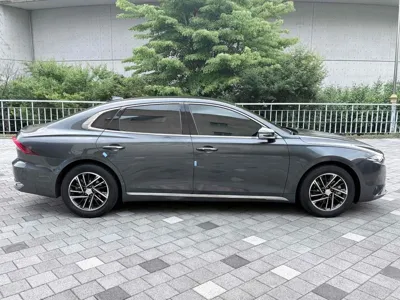 Hyundai Grandeur 2022, 18633 км, за 17109.04 USD