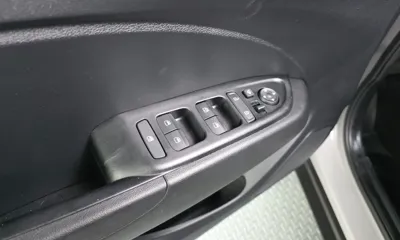 Hyundai Venue 2025, 15545 км, за 13004.17 USD - фото 29