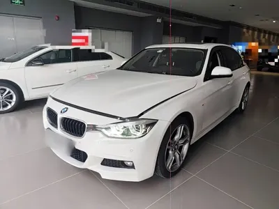 BMW 3 Series · 2018 год
