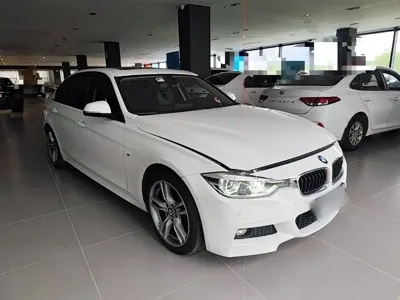 BMW 3 Series 2018, 75200 км, за 12580.69 USD